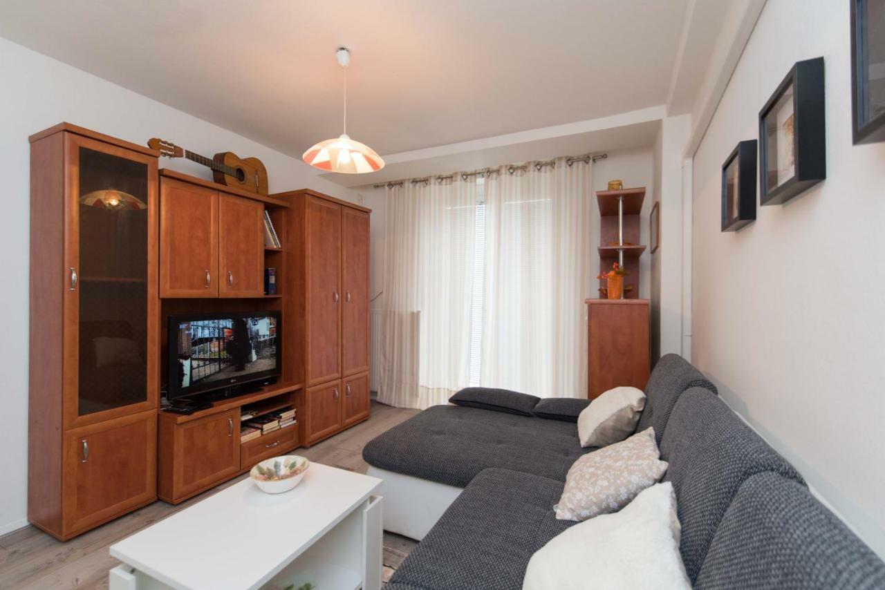 Apartman Lux Daire Daruvar Dış mekan fotoğraf